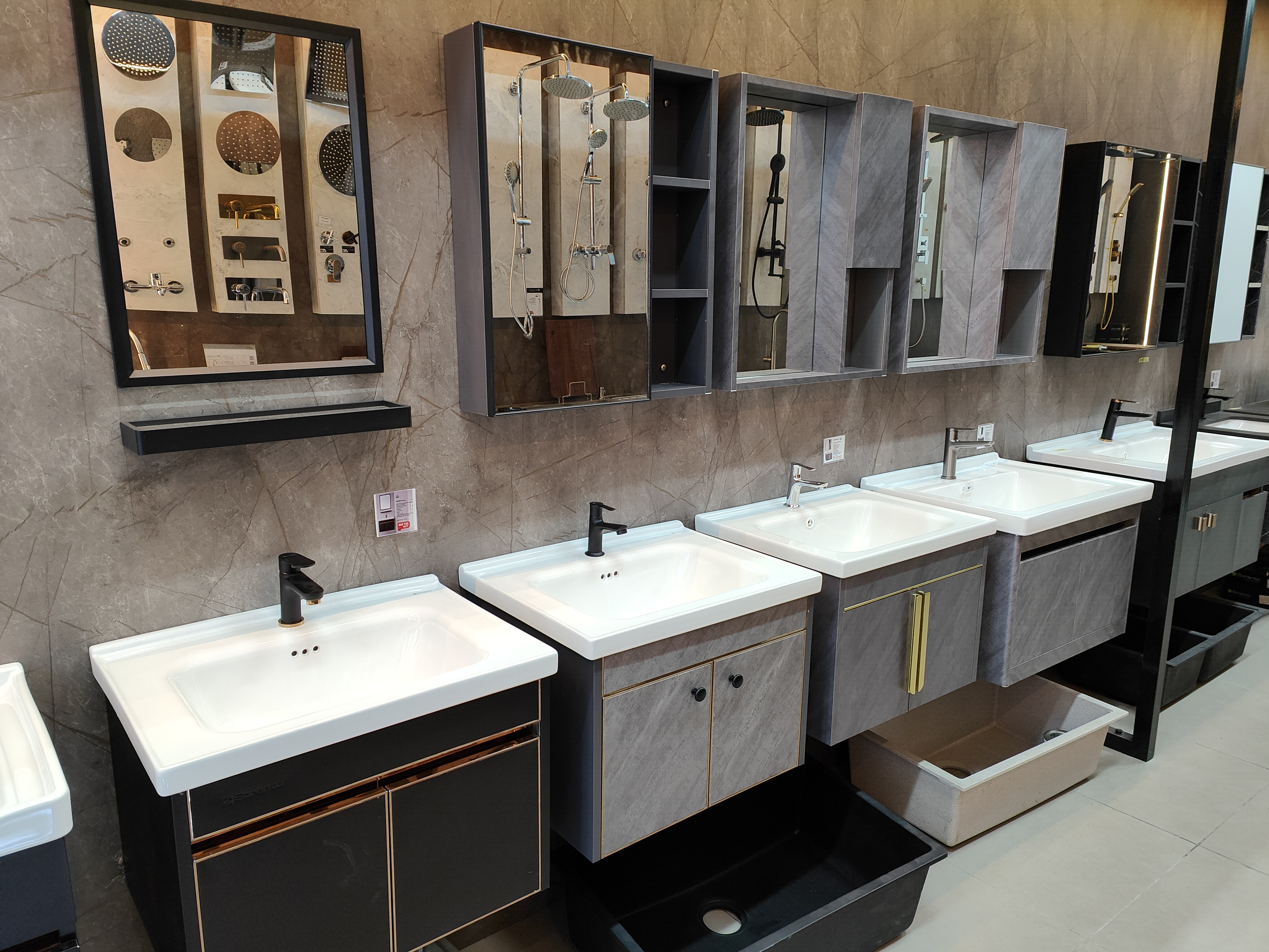 Builders Hardware Home Appliances Sdn Bhd in Kuala Lumpur, photo 4