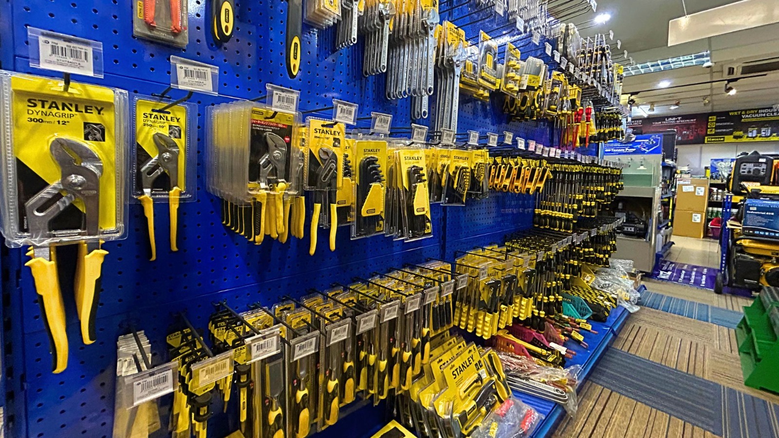 CT Hardware Sdn Bhd - CT1 in Petaling Jaya, photo 6