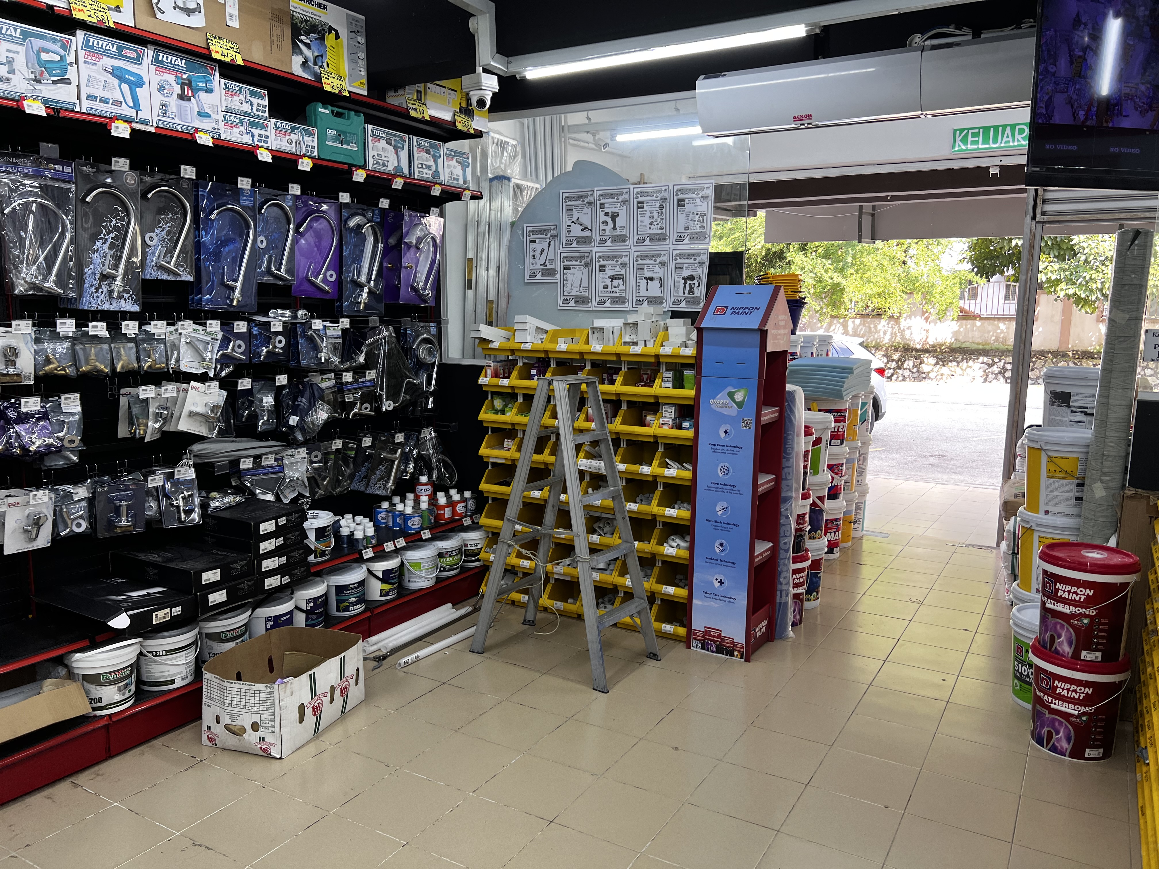 GST DIY Hardware Sdn. Bhd. (SS15) in Subang Jaya, photo 5
