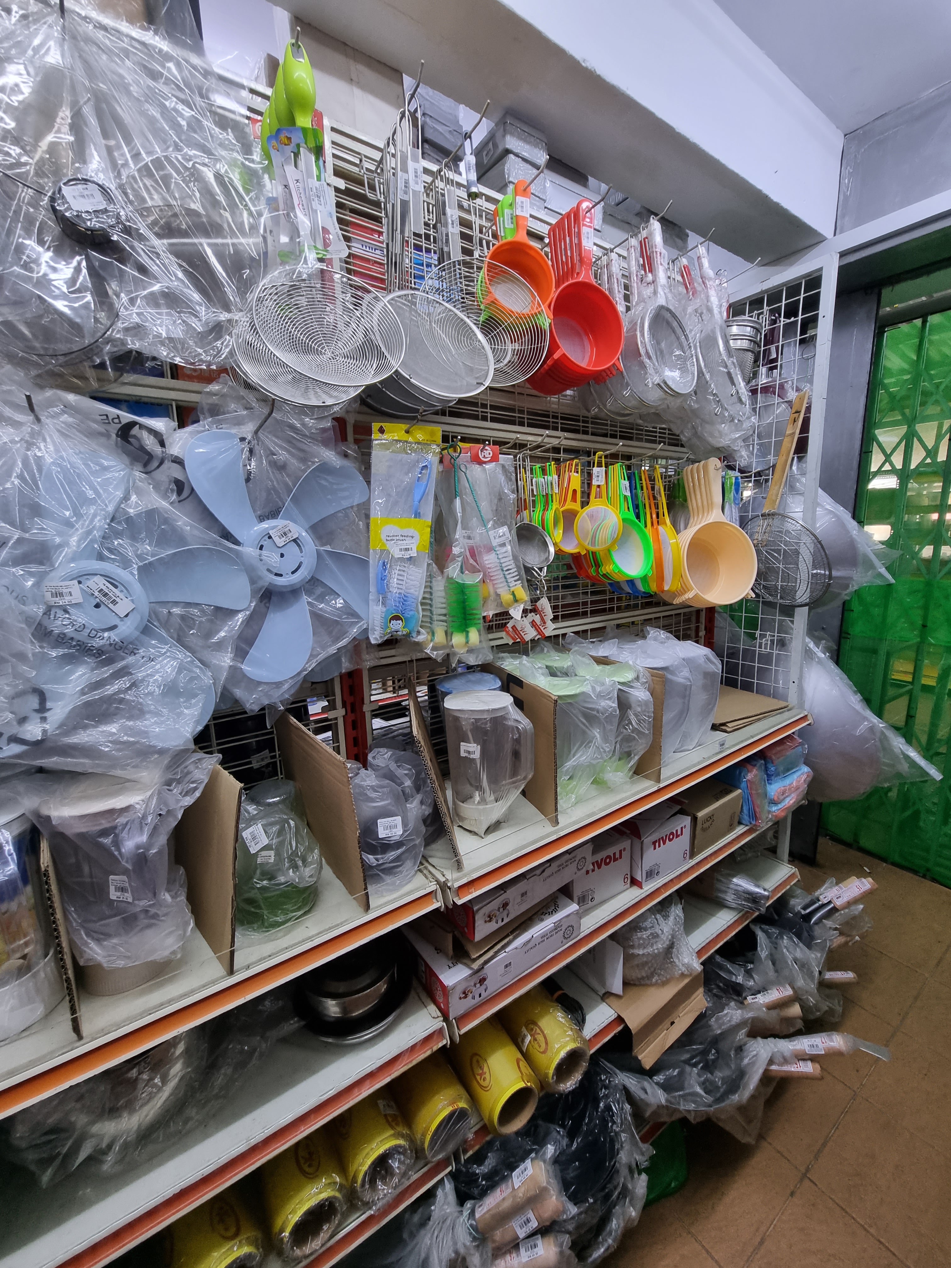 [HQ] REGNO DIY Hardware and Electrical Shop (Bangsar South/ Pantai Dalam) in Kuala Lumpur, photo 4