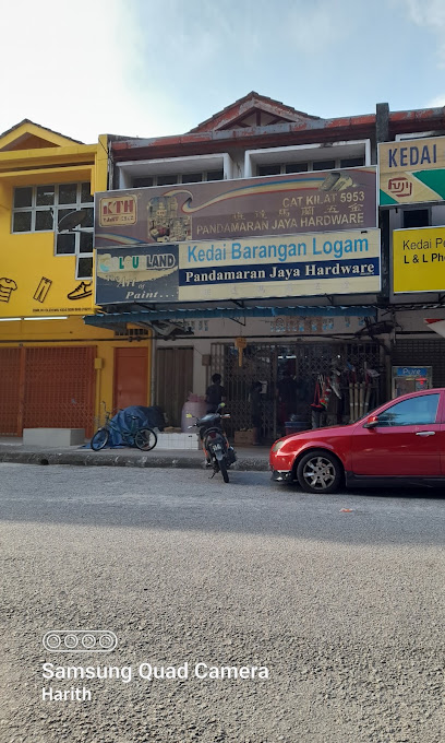 Shopfront of Pandamaran Jaya Hardware