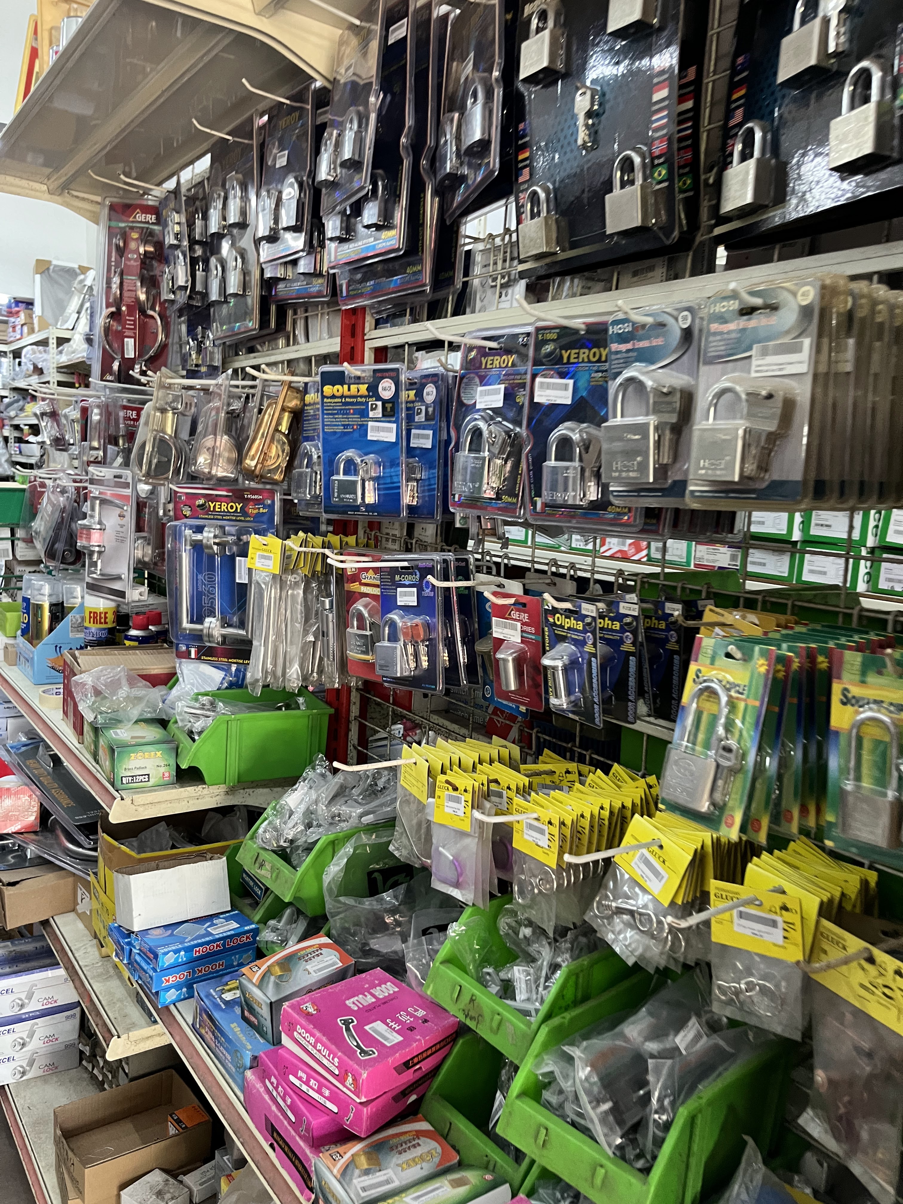 Perniagaan Gluck (PG Hardware) in Subang Jaya, photo 3