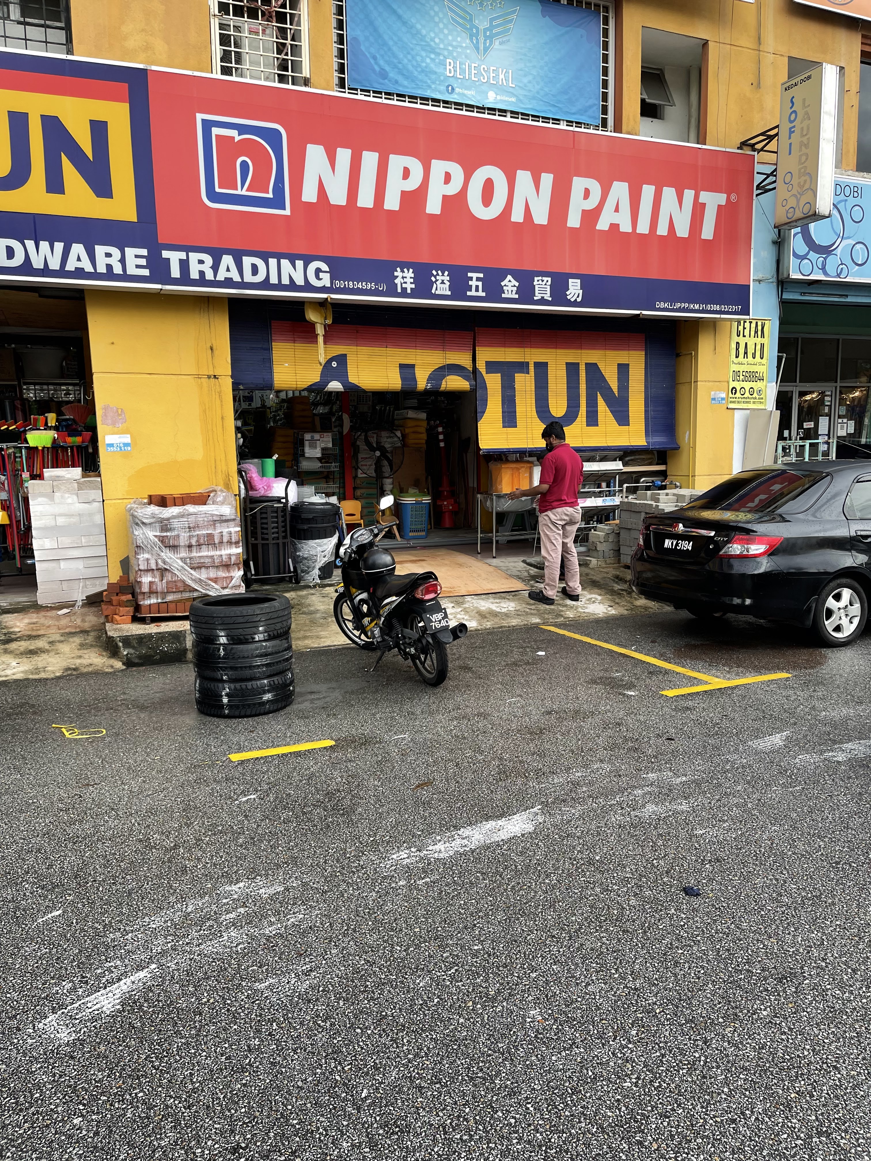 Shopfront of XY HARDWARE @ Jalan Megan Setapak
